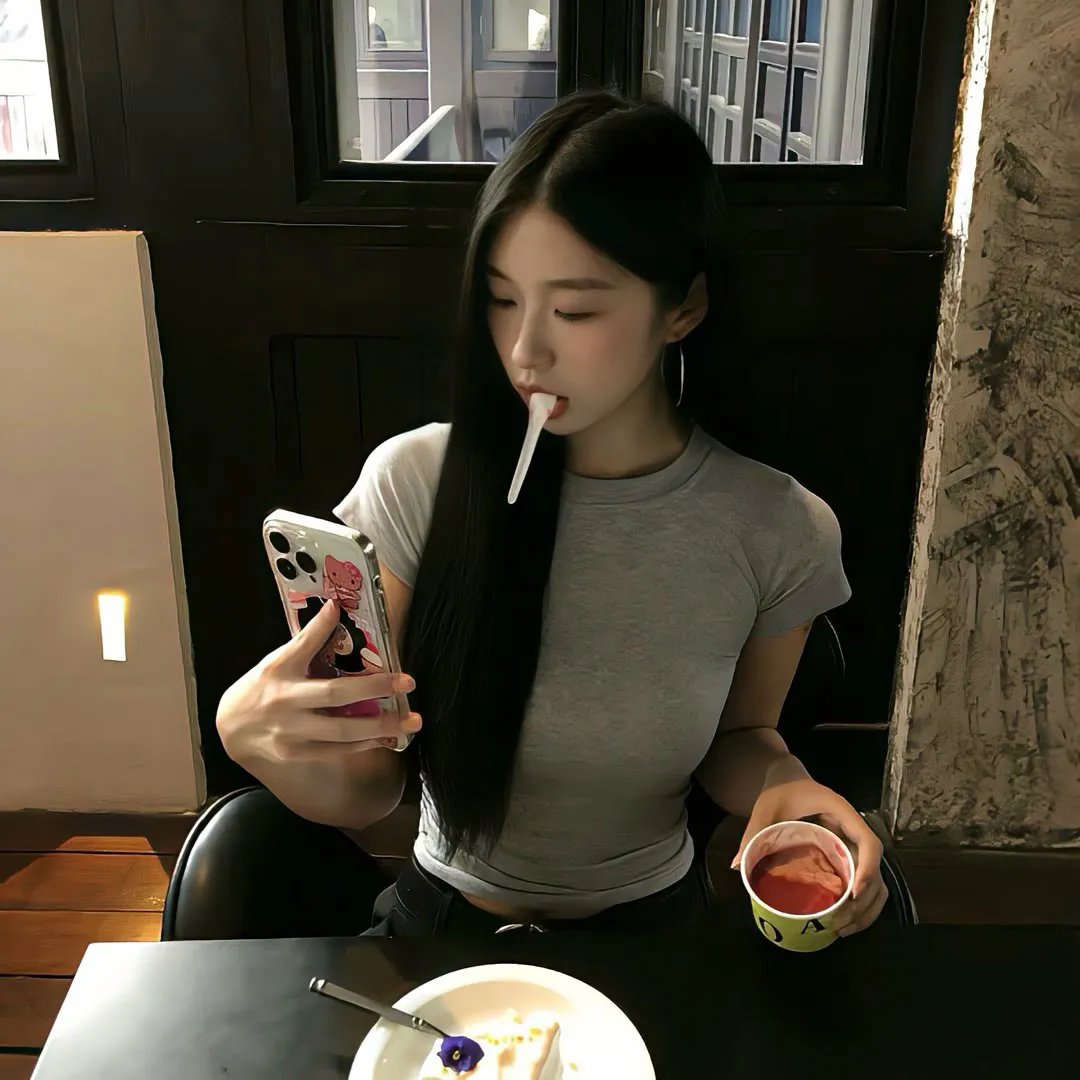 美女与纯情男